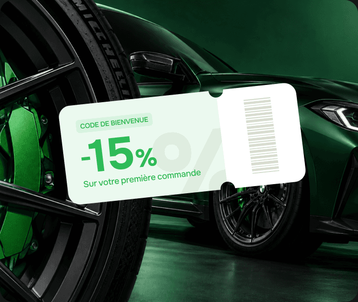 Coupon « Code de bienvenue » −15 % sur votre première commande devant une voiture verte